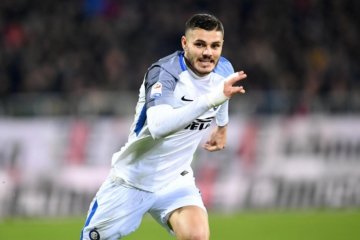 Inter Milan gunduli Verona 3-0, ancam posisi Roma