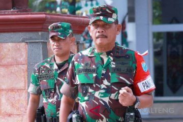 Pangdam XII/Tanjungpura perintahkan prajurit tangkap pembakar lahan