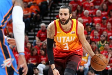 Ricky Rubio "triple-double", Jazz berbalik ungguli Thunder 2-1