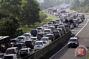 Macet jalur puncak Bogor