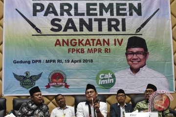 Parlemen Santri,Wakil Ketua MPR