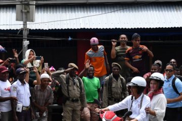 ARTIKEL - Politik Sepeda Motor Jokowi