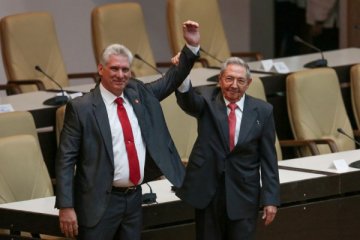 Miguel Diaz-Canel terpilih sebagai presiden baru Kuba