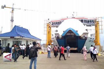 Dermaga VI Pelabuhan Merak dibuka khusus untuk sepeda motor