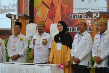 Tanandatangani Pakta Integritas Pelayanan Publik