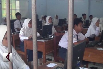 UNBK SMP di Pekalongan Terganggu Selama 2 Jam