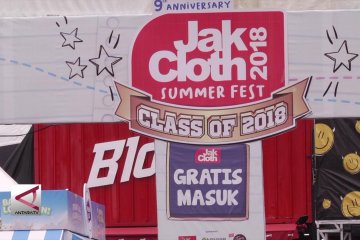 Berlakukan Tiket Masuk Gratis, Jakcloth Dibanjiri Pengunjung