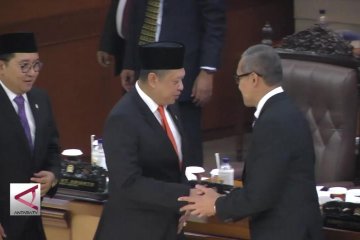 DPR tetapkan Gubernur & Deputi Gubernur Bank Indonesia