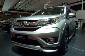 New Honda BR-V tampil lebih segar dengan desain baru