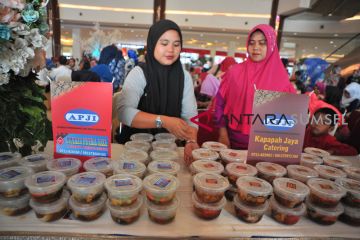 APJI  bagikan 1000 porsi pindang patin