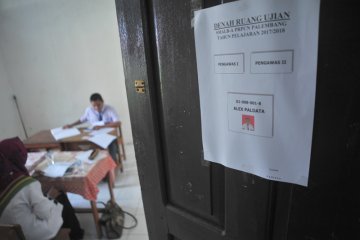 Ujian Nasional Siswa Tuna Netra di Palembang