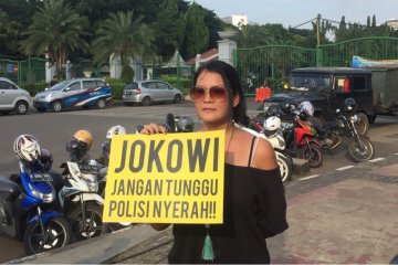 Melanie Subono desak pemerintah ungkap kasus penyerangan Novel Baswedan