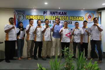 PELANTIKAN PENGURUS BARU PERBASI PADANG