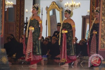 Tari Bedhaya Ketawang