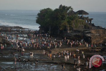 Megawati tutup Festival Tanah Lot