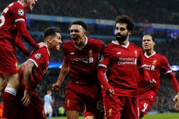 Liverpool perbarui kontrak sponsor Standard Chartered