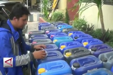 Polda Banten sita ratusan liter Miras oplosan