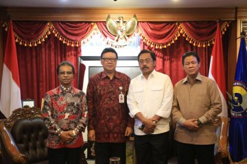 Pertemuan Ketua DPRD Kepri dengan Mendagri