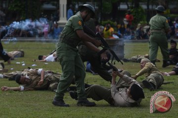 Pertempuran Alun-alun Contong