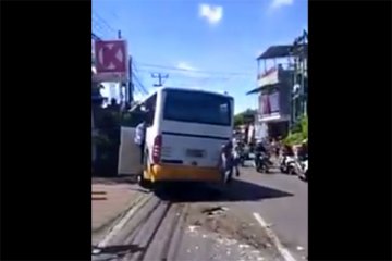 Sopir bus tabrakan beruntun GWK Bali terancam dihukum enam tahun