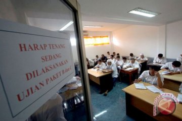 Lima narapidana anak di Palembang ikut Ujian Nasional