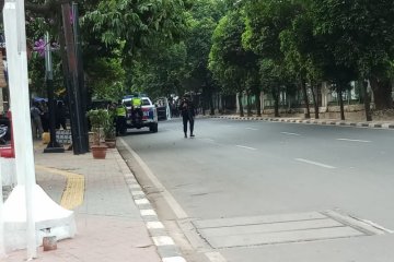 Di Surabaya, polisi baku tembak dengan teroris