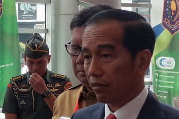 Basmi terorisme sampai ke akarnya, kata Presiden