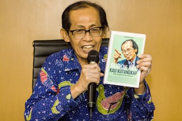 Artidjo resmi pensiun