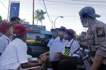 Sekolah diblokade saat USBN