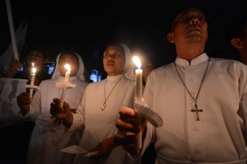 Solidaritas kemanusiaan anti terorisme