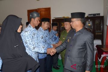 Bupati Lingga lantik Pejabat Pengawas Eselon IV