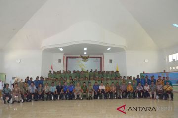 Wabup Nizar lantik Satlinmas Kabupaten Lingga