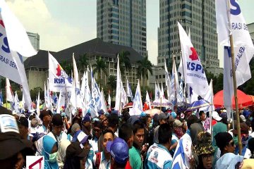 Berbagai tuntutan aksi Hari Buruh di Jakarta