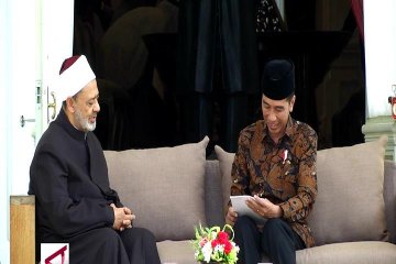 Presiden bahas Islam Moderat dengan Imam Besar al Azhar