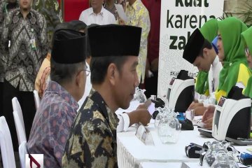 Presiden dan Wapres Serahkan Zakat Mal Lewat Baznas