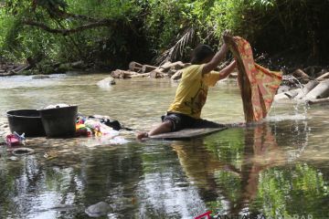 MEMANFAATKAN AIR SUNGAI