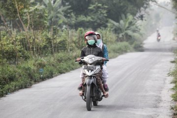 Abu vulkanik letusan Merapi