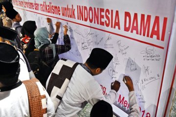 TNI-Polri-masyarakat Palembang keluarkan petisi pemberantasan teroris