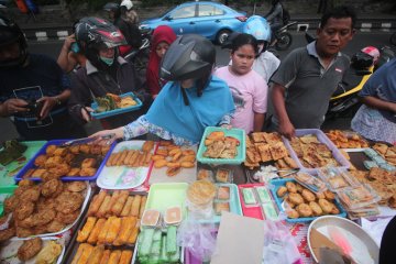 Pasar takjil Surabaya