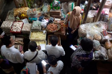 Tiga pasar Yogyakarta digelontor ayam 500 kg