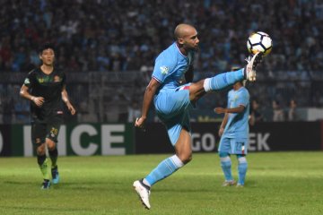 Persela libas PS Tira 4-1