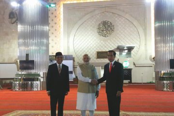 PM Modi tabuh bedug di Istiqlal