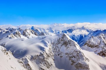 Sejumlah orang cedera dalam kecelakaan di Alpen