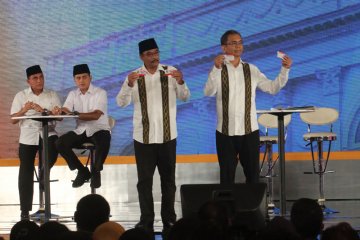 Djarot minta relawan kedepankan toleransi dalam kampanye