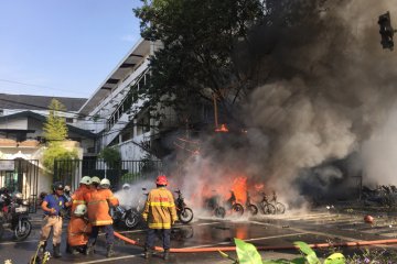 Tim Labfor olah TKP serangan bom Gereja Pantekosta Surabaya