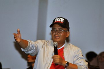 Presiden PKS tinjau korban tsunami Pandeglang