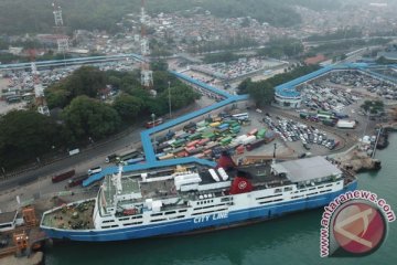 Kemenhub alihkan sembilan kapal Merak-Bakauheni ke wilayah lain