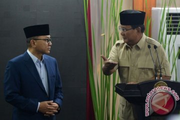 Prabowo imbau TNI-Polri netral saat pilkada