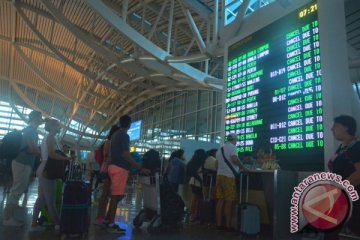 Penumpang domestik Bandara Bali pilih bus gratis