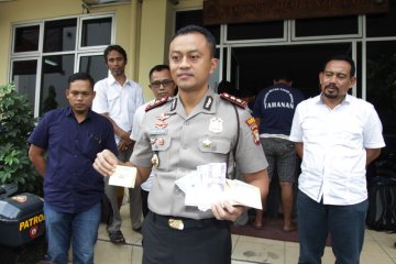 Ungkap distribusi parkir liar